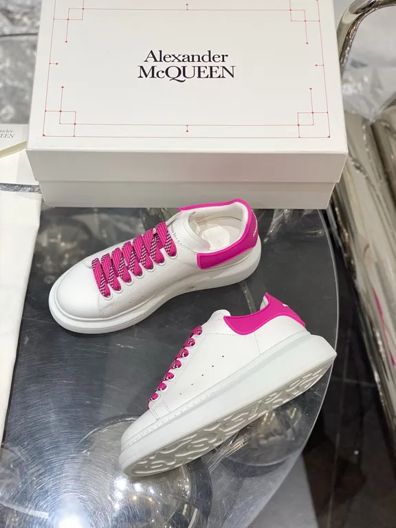 Alexander McQueen Shoe 